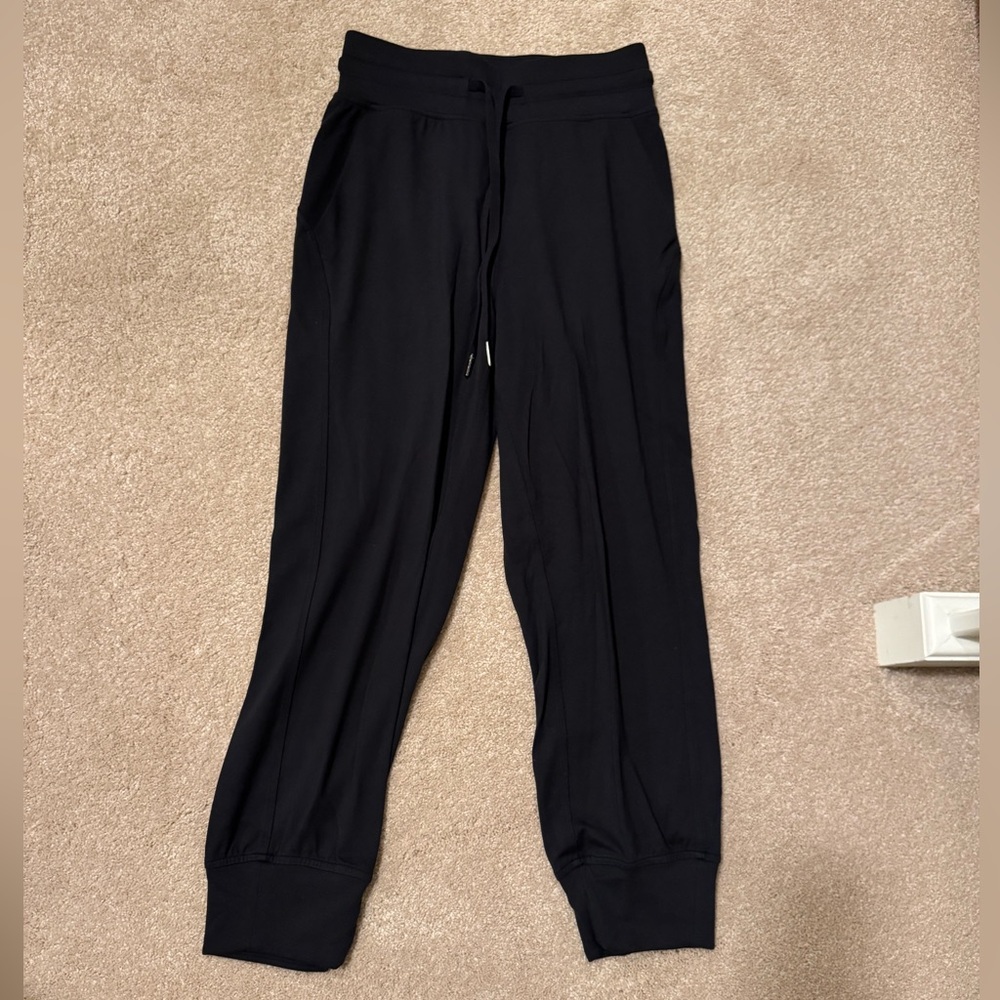 Ready to Rulu Cropped Jogger Sz 2 - Picture 6 of 7